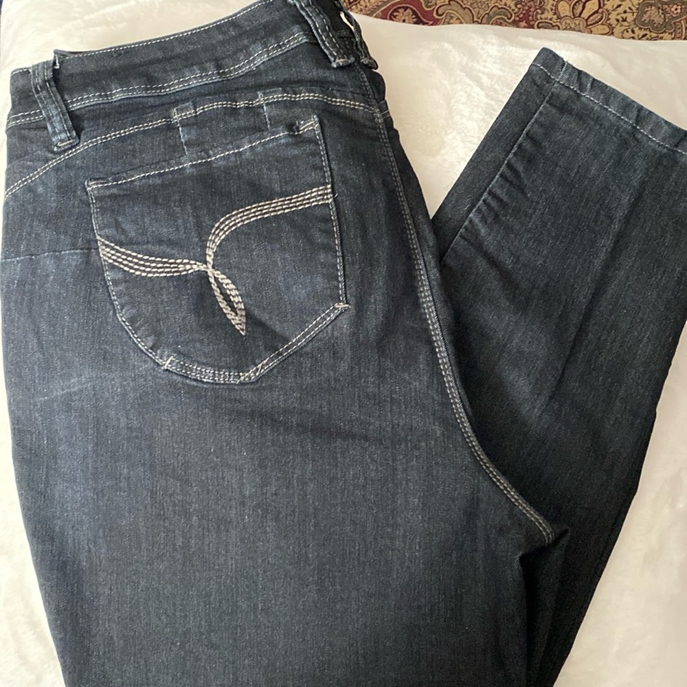 Royalty for me skinny stretch jeans sz 18W